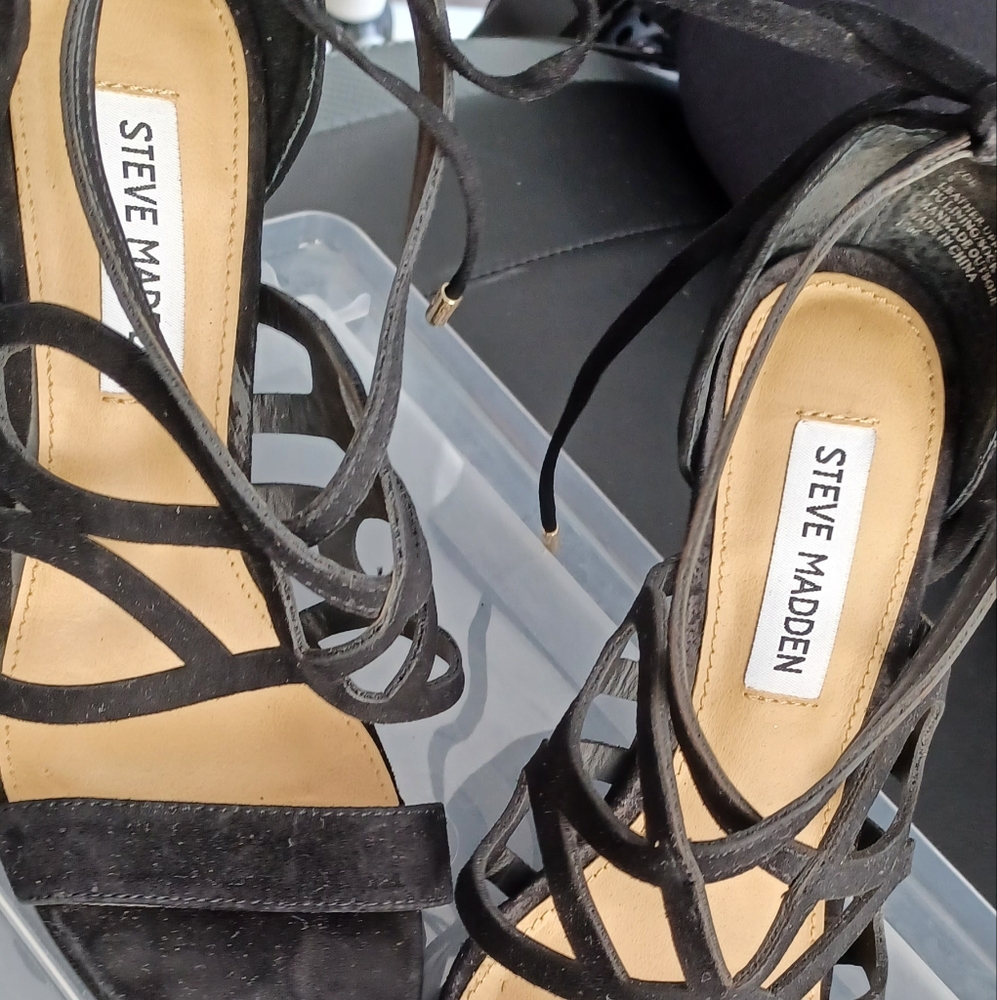 Steve Madden Gladiator high heel pumps